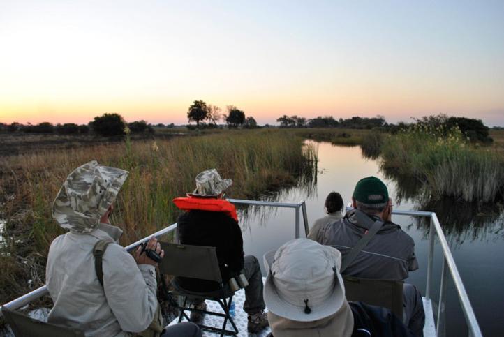 Nkasa Lupala Tented Lodge Sangwali Exteriör bild
