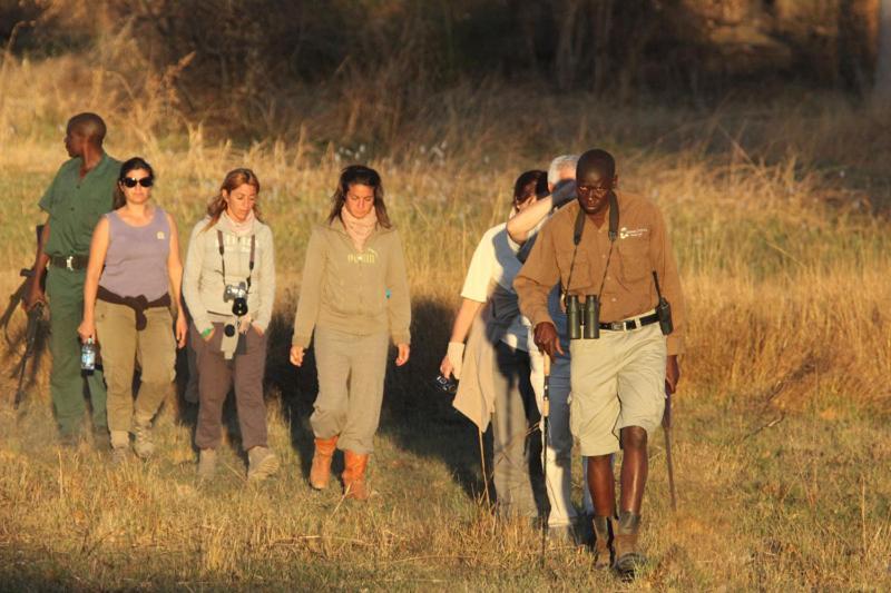 Nkasa Lupala Tented Lodge Sangwali Exteriör bild